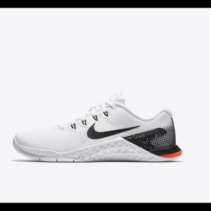 Nike Metcon 4 Crosstraining shoes 7.5